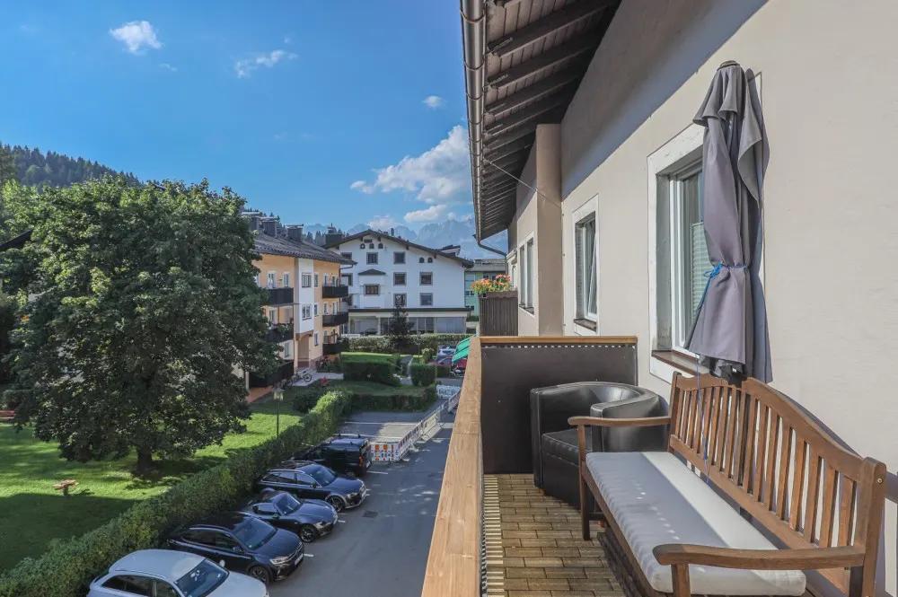 KITZIMMO-neuwertige Wohnung in zentraler Ruhelage kaufen - Immobilien Kitzbühel.