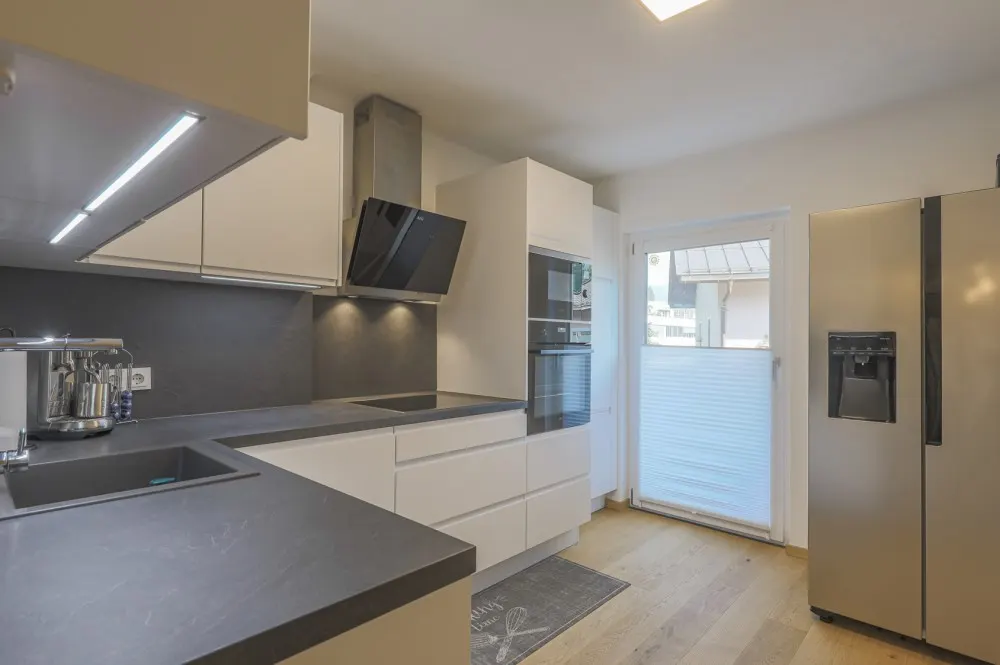 KITZIMMO-neuwertige Wohnung in zentraler Ruhelage kaufen - Immobilien Kitzbühel.