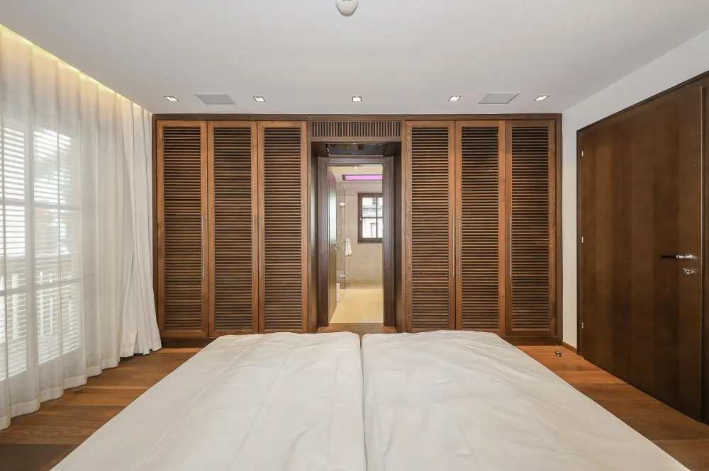 KITZIMMO-Luxus-Suite mit Zugang in ein 5-Sterne-Hotel - Immobilien Kitzbühel.