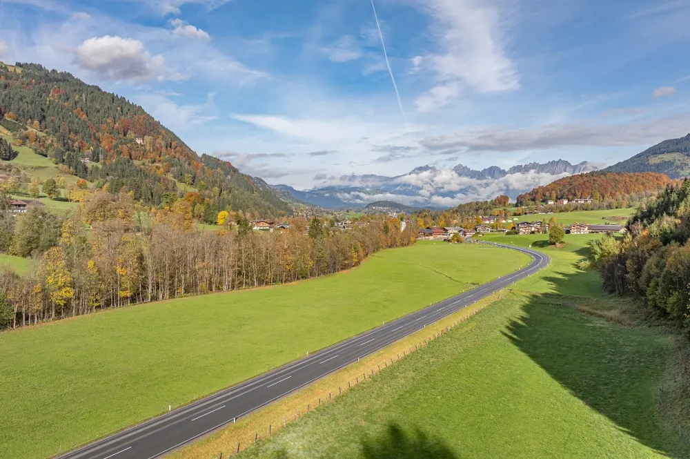 KITZIMMO-Gewerbegrundstück in Toplage kaufen - Immobilien Aurach bei Kitzbühel.