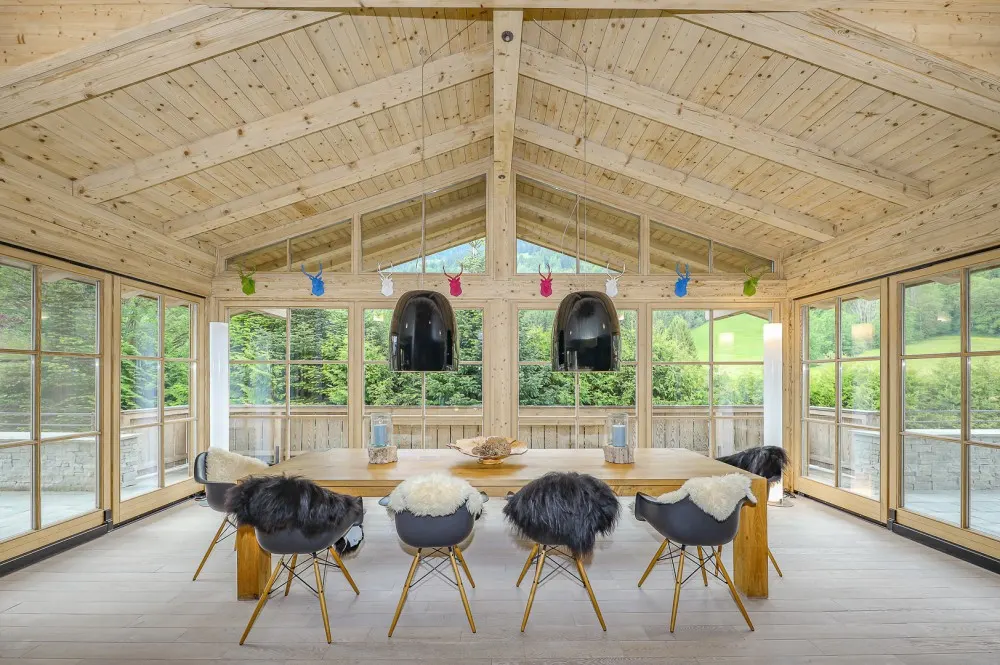 KITZIMMO-Exklusives Chalet mit Kaiserblick in Toplage kaufen - Immobilien Reith bei Kitzbühel.
