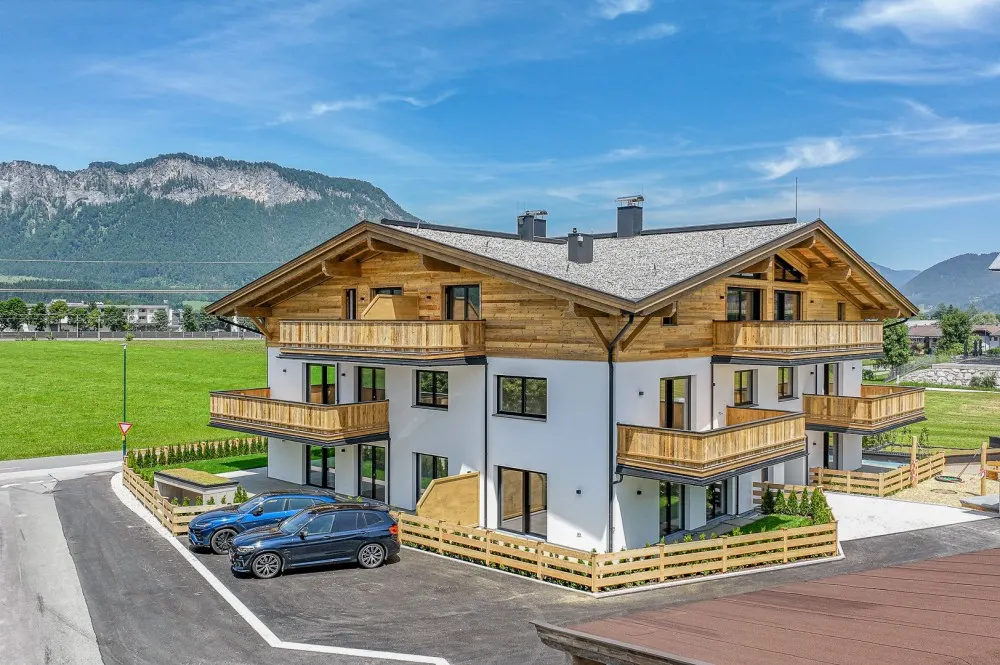KITZIMMO-Exklusives Luxuspenthouse in Toplage kaufen - Immobilien St. Johann.