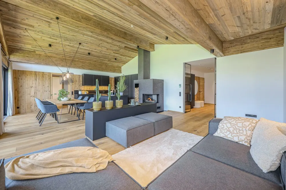 KITZIMMO-Exklusives Luxuspenthouse in Toplage kaufen - Immobilien St. Johann.
