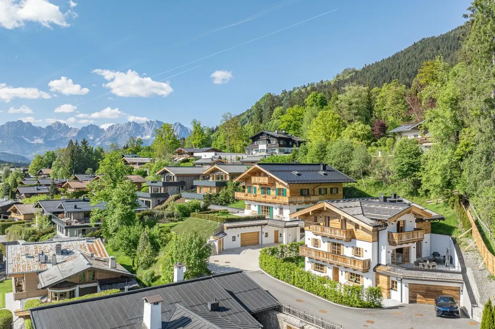 KITZIMMO-Luxusvilla in Toplage am Sonnberg kaufen - Immobilien Kitzbühel.