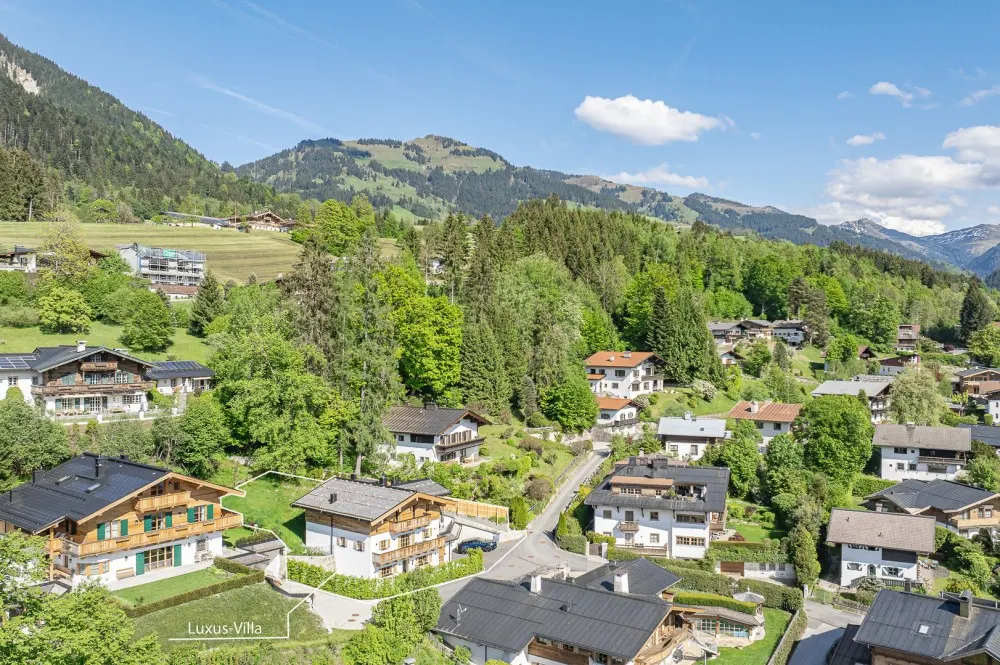 KITZIMMO-Luxusvilla in Toplage am Sonnberg kaufen - Immobilien Kitzbühel.