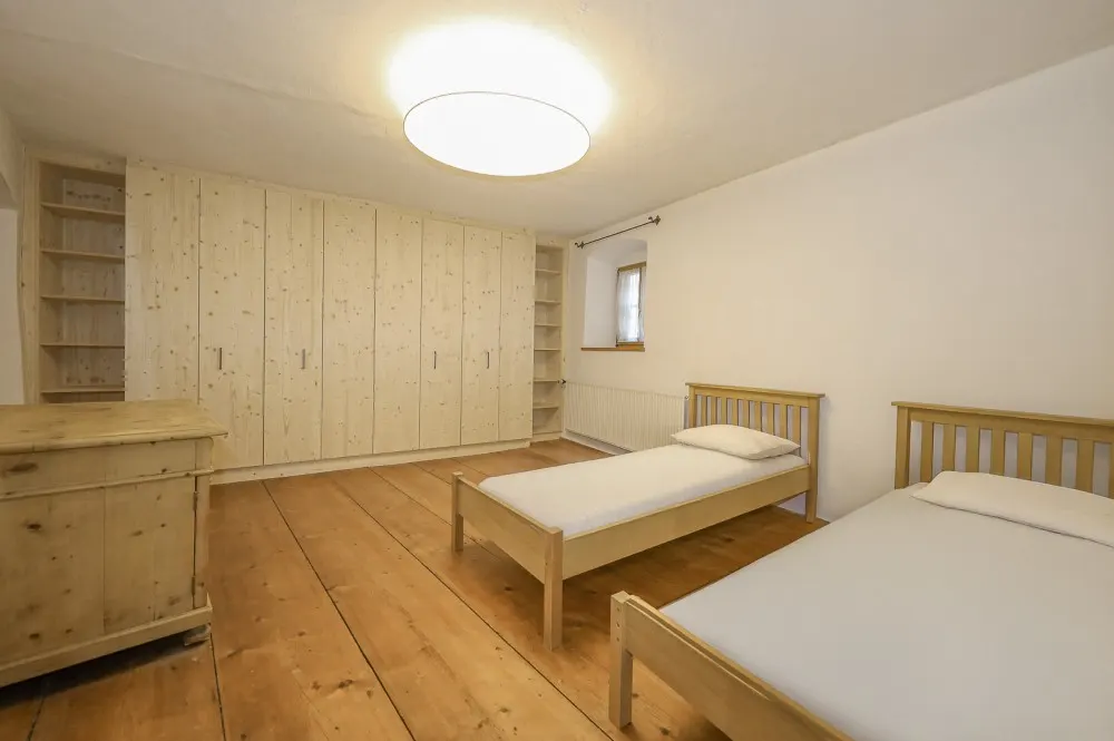 KITZIMMO-Freizeitwohnsitz in historischem Stadthaus mit Blick auf die Streif - Immobilien Kitzbühel.