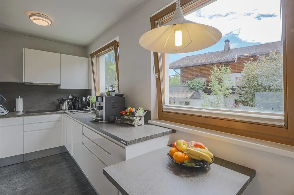 KITZIMMO-Großzügige Wohnung in zentrumsnaher Ruhelage kaufen - Immobilien Kitzbühel.