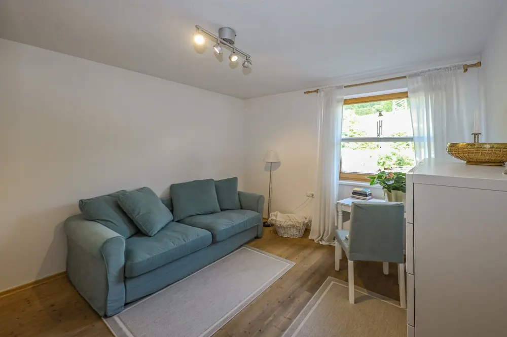 KITZIMMO-Großzügige Wohnung in zentrumsnaher Ruhelage kaufen - Immobilien Kitzbühel.