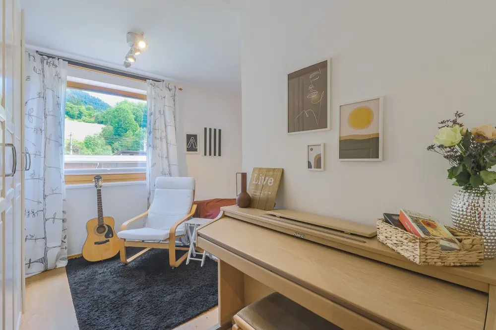 KITZIMMO-Großzügige Wohnung in zentrumsnaher Ruhelage kaufen - Immobilien Kitzbühel.