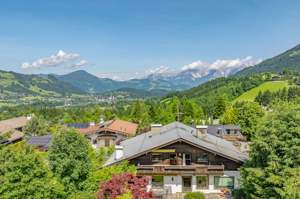 KITZIMMO-Baugrundstück mit Altbestand in Toplage auf der Bichlalm - Immobilien Kitzbühel-3