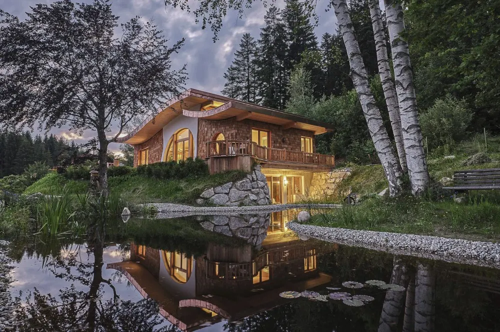 KITZIMMO-Einzigartiges Anwesen mit Blick auf den Schwarzsee - Immobilien Kitzbühel.