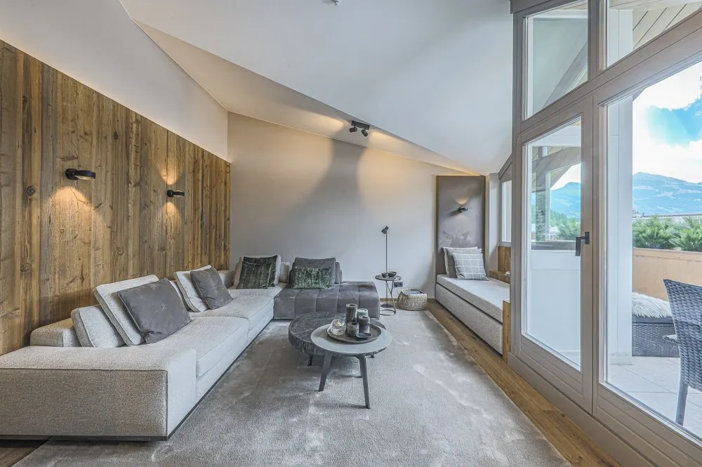 KITZIMMO-Luxus-Penthouse mit Steif-Blick in sonniger Ruhelage - Immobilien Kitzbühel.-3