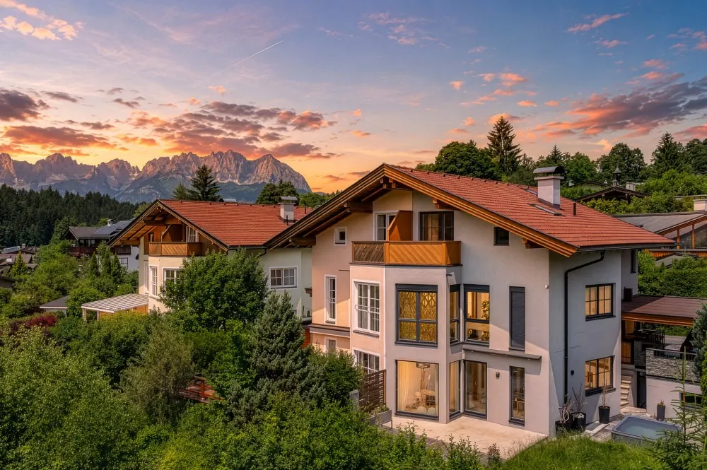 KITZIMMO-Exklusives Haus in sonniger Lage kaufen - Immobilien Kitzbühel.