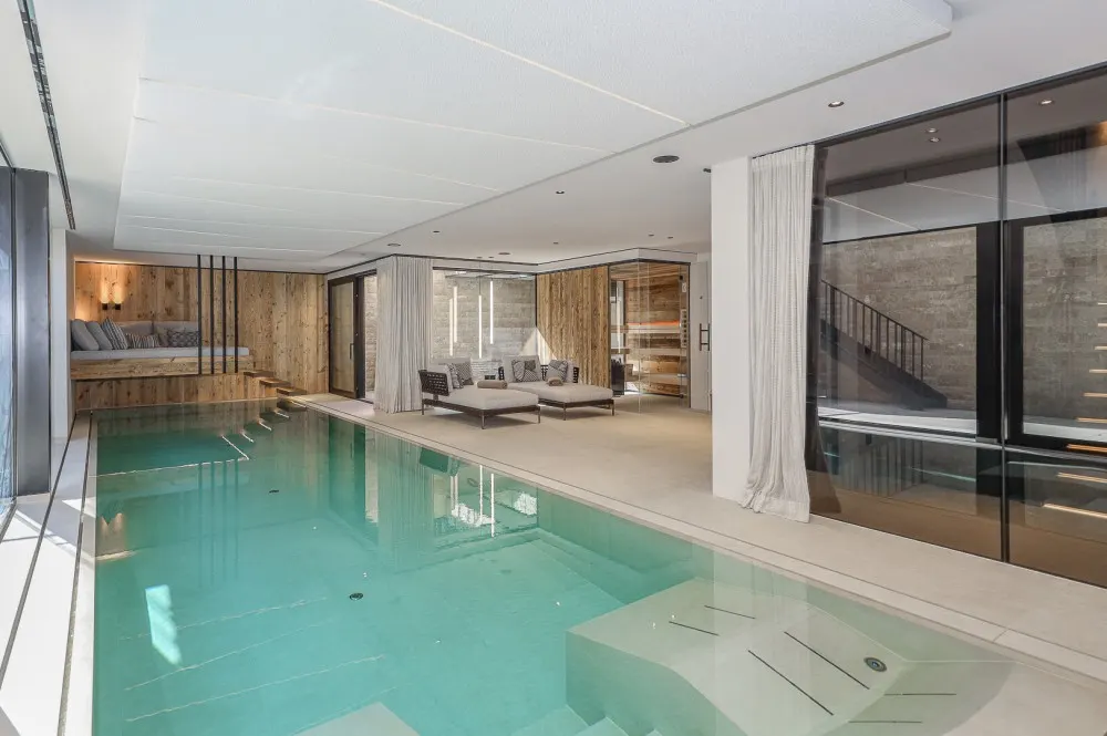 KITZIMMO-Luxusvilla mit Pool am Hahnenkamm - Immobilien Kitzbühel.
