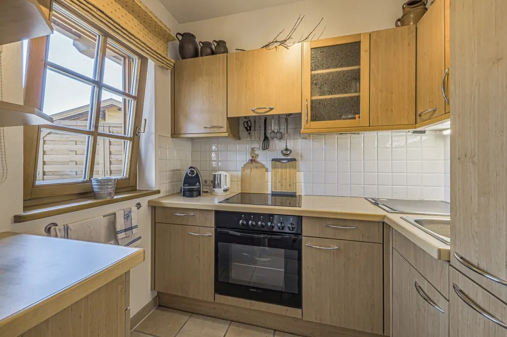 KITZIMMO-Großzügige Wohnung mit schönem Ausblick in Zentrumslage - Immobilien Kitzbühel.-3