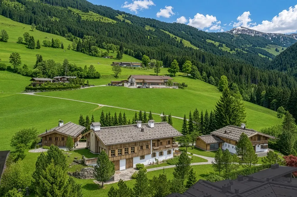 KITZIMMO-Einzigartiges Luxus-Anwesen in Toplage kaufen - Immobilien Kitzbühel.