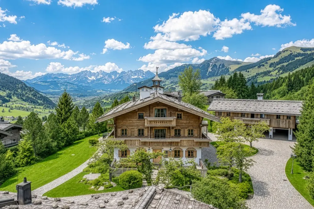 KITZIMMO-Einzigartiges Luxus-Anwesen in Toplage kaufen - Immobilien Kitzbühel.