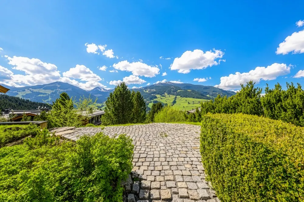 KITZIMMO-Einzigartiges Luxus-Anwesen in Toplage kaufen - Immobilien Kitzbühel.