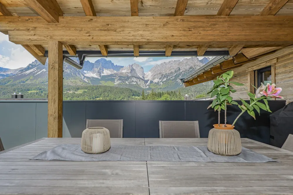 KITZIMMO-Exklusive Luxusvilla mit Kaiserblick in Toplage - Immobilien Going.-2-17