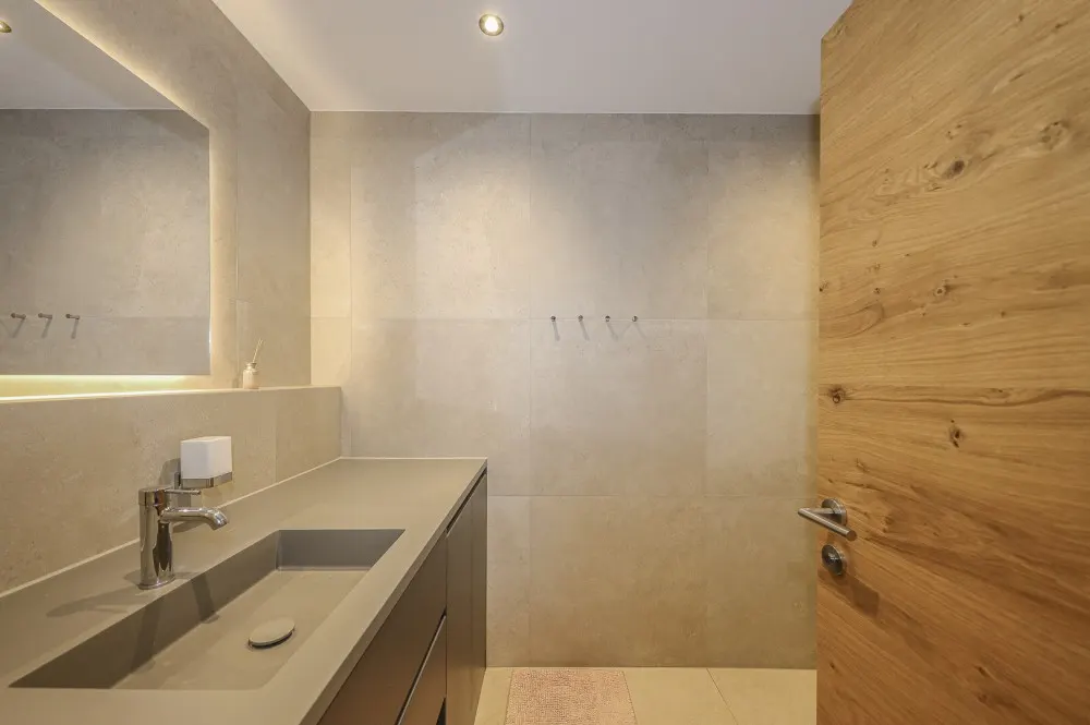 KITZIMMO-Exklusive Luxusvilla mit Kaiserblick in Toplage - Immobilien Going.-2-34