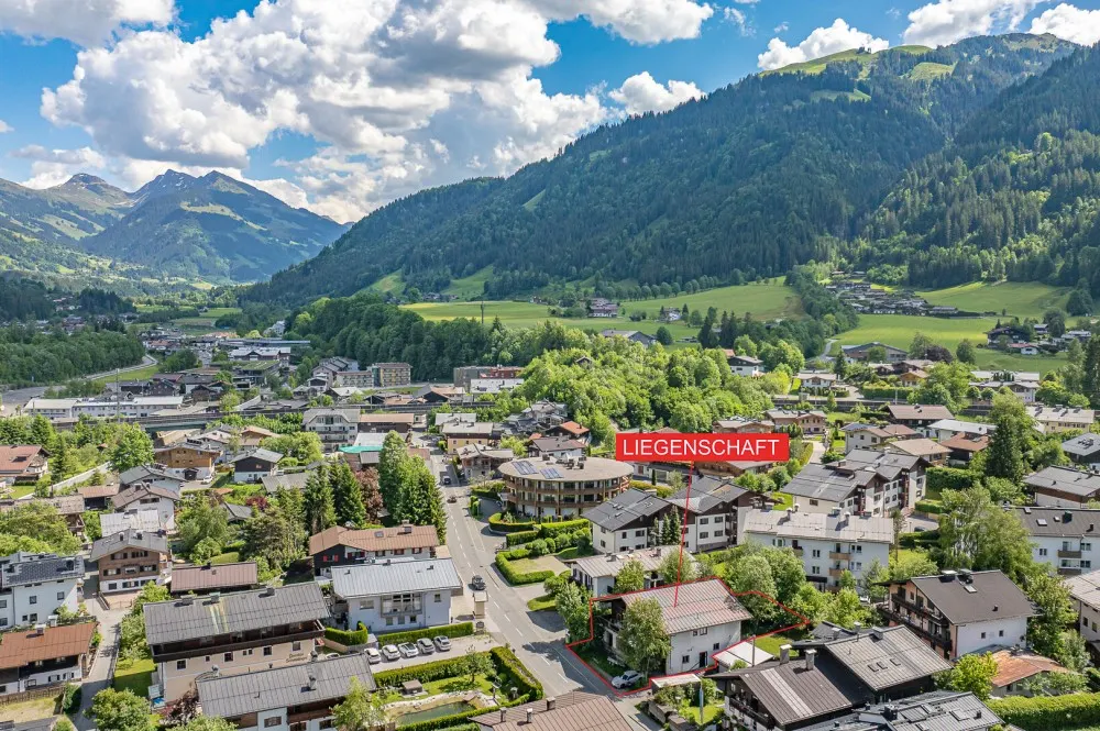 KITZIMMO-Stadthaus im Zentrum mit großem Potenzial kaufen - Immobilien Kitzbühel.