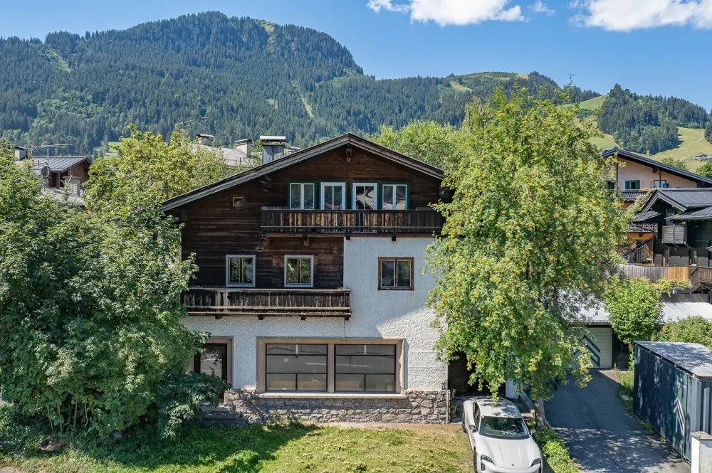 KITZIMMO-Stadthaus im Zentrum mit großem Potenzial kaufen - Immobilien Kitzbühel.