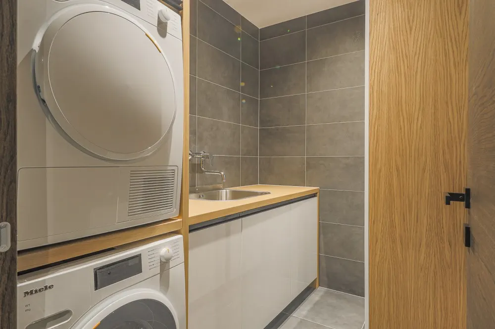KITZIMMO-exklusives Neubauchalet in Ruhelage - Immobilien Kirchberg.
