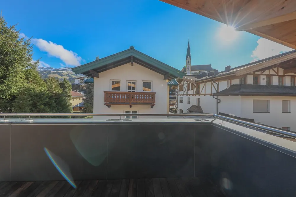 KITZIMMO-Luxuschalet in Toplage kaufen - Immobilien Kirchberg Tirol.