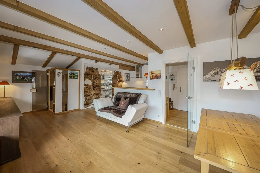 KITZIMMO-Dachgeschosswohnung im Zentrum kaufen - Immobilien Kitzbühel.-4