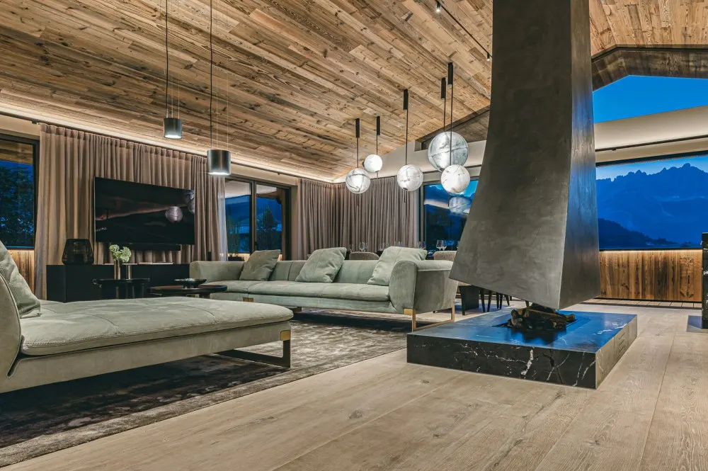 KITZIMMO-Exklusives Landhaus in sonniger Ruhelage - Immobilien Reith.-3