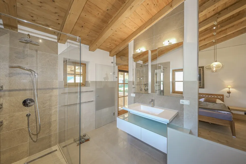 KITZIMMO-Exklusives Landhaus in traumhafter & unverbaubarer Aussichtslage - Immobilien Kitzbühel.