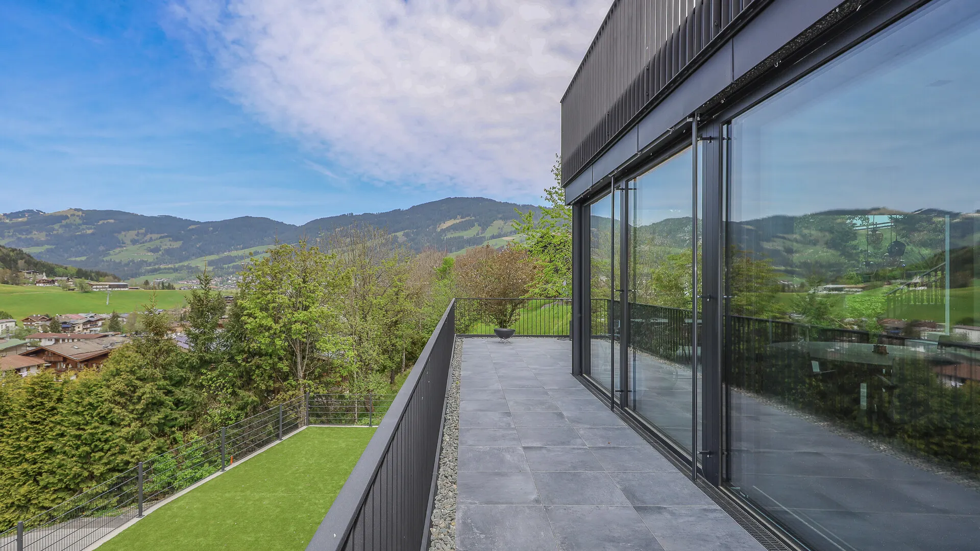 KITZIMMO-exklusive Villa in unverbaubarer Toplage kaufen - Immobilien Kirchberg.-22
