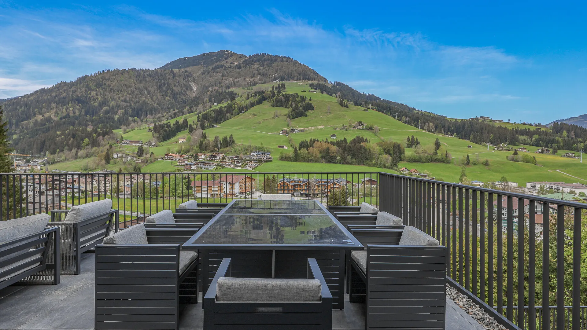 KITZIMMO-exklusive Villa in unverbaubarer Toplage kaufen - Immobilien Kirchberg.-7
