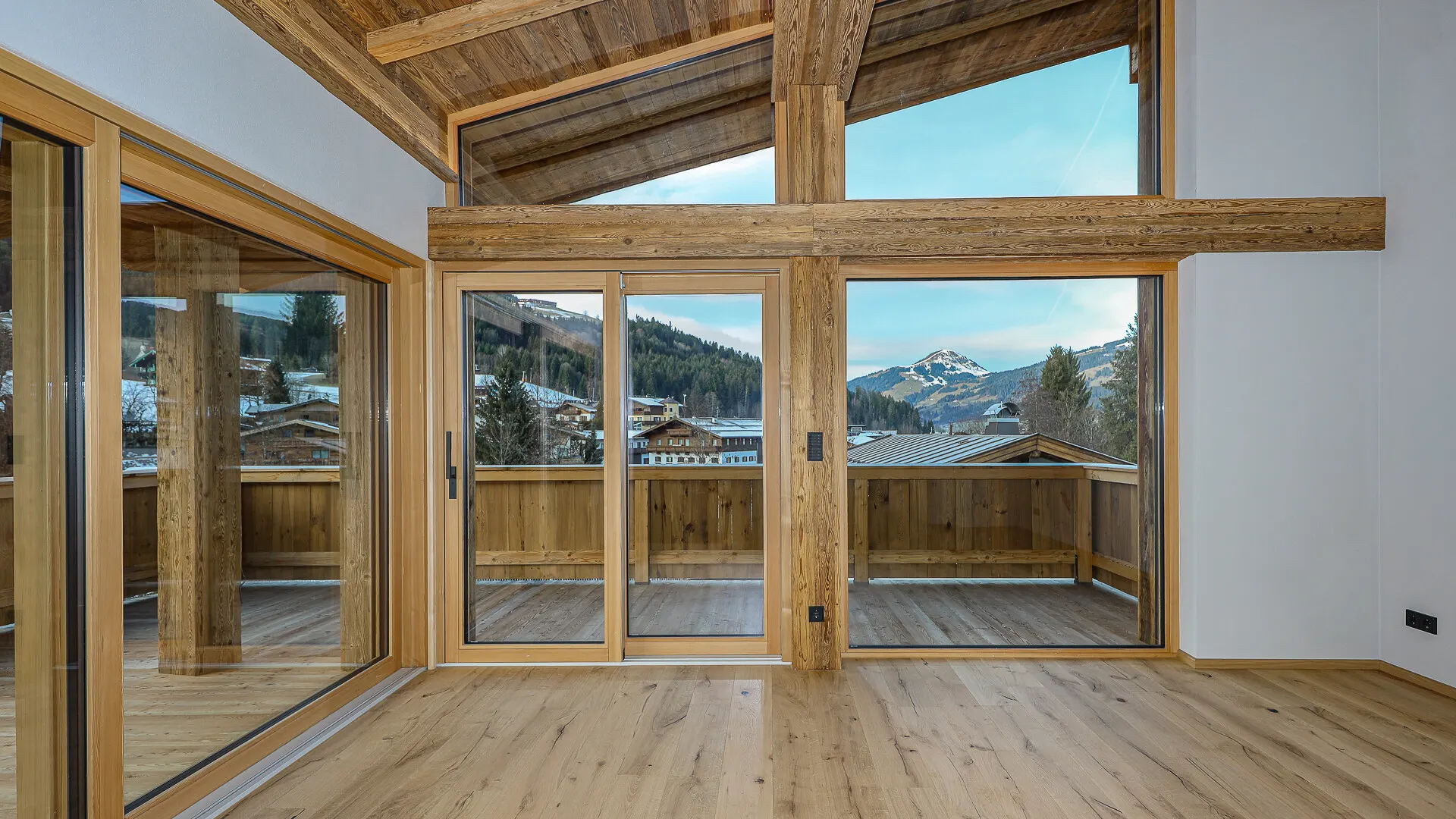 KITZIMMO-Luxus-Neubau-Penthouse in Toplage kaufen - Immobilien Kirchberg.