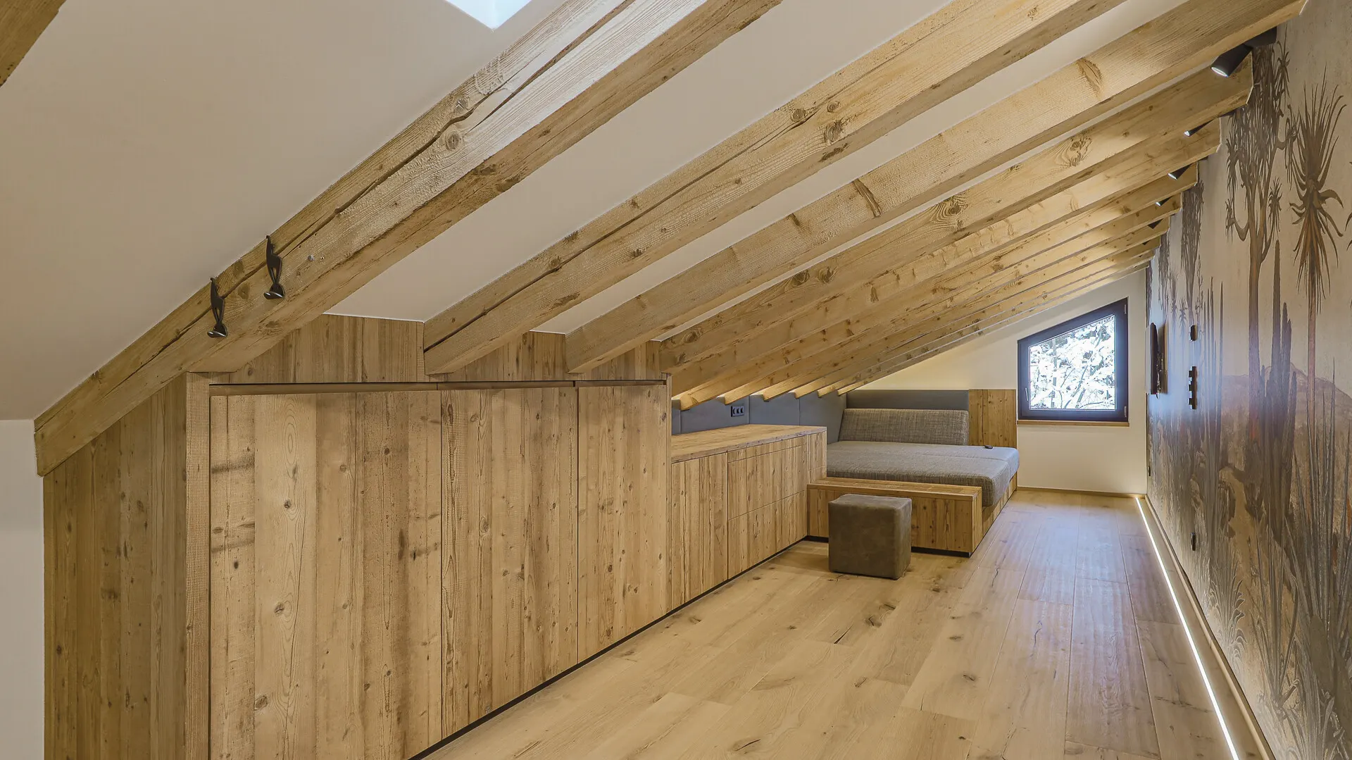 KITZIMMO-Renovierte Luxus Dachgeschosswohnung - Immobilien Kitzbühel.