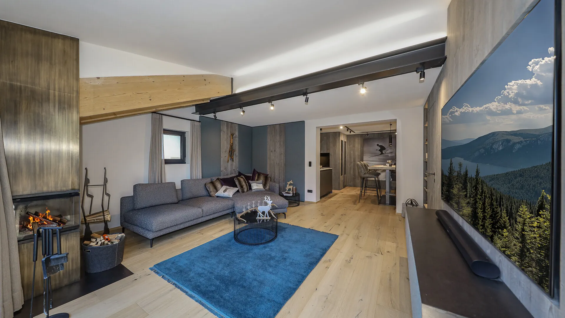 KITZIMMO-Renovierte Luxus Dachgeschosswohnung - Immobilien Kitzbühel.