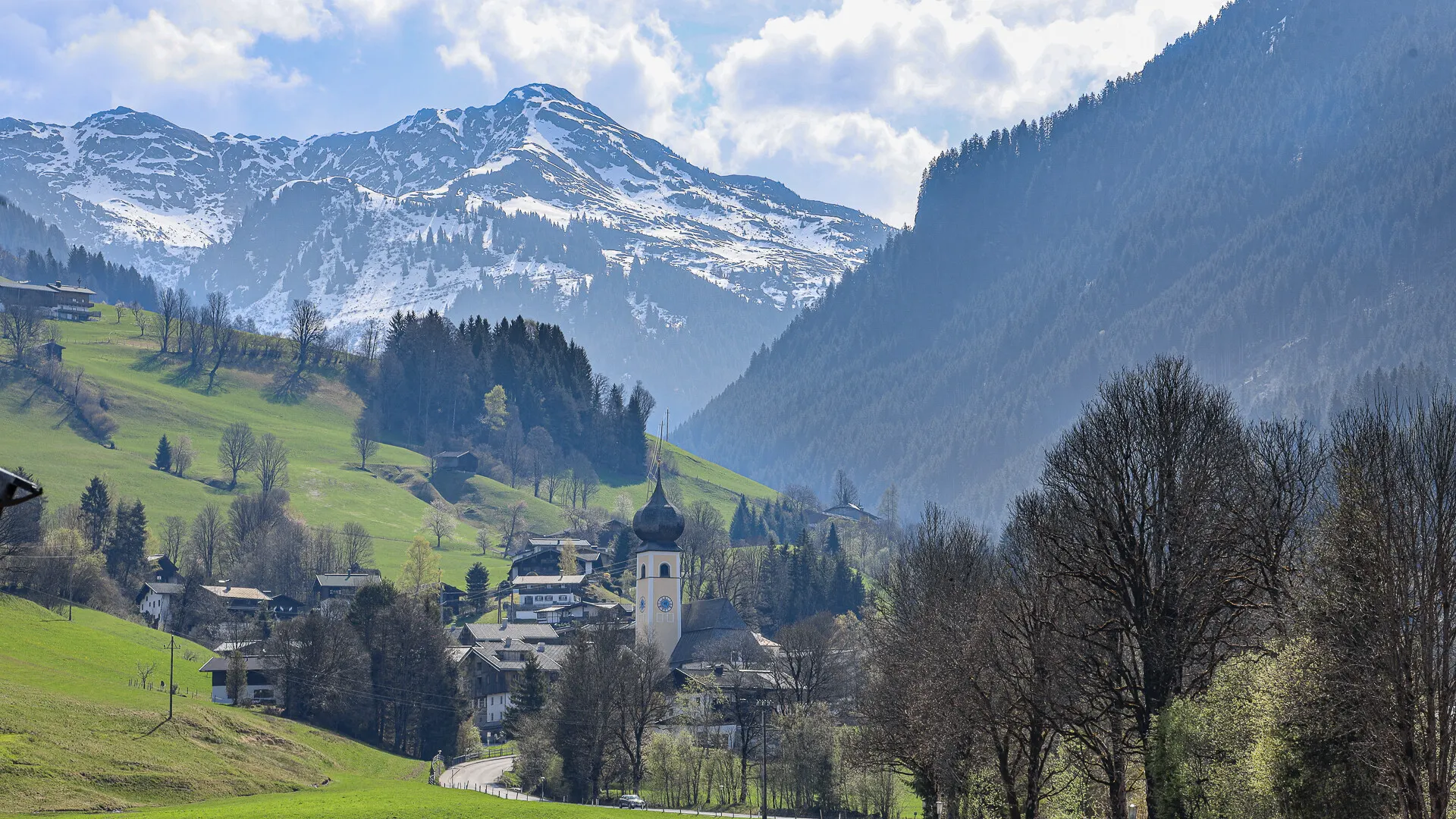 KITZIMMO-Landhaus in Toplage kaufen - Immobilien Aurach bei Kitzbühel.