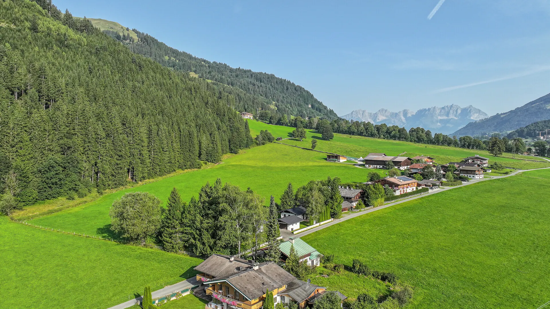 KITZIMMO-Grundstück mit Baugenehmigung Toplage kaufen - Immobilien Aurach.