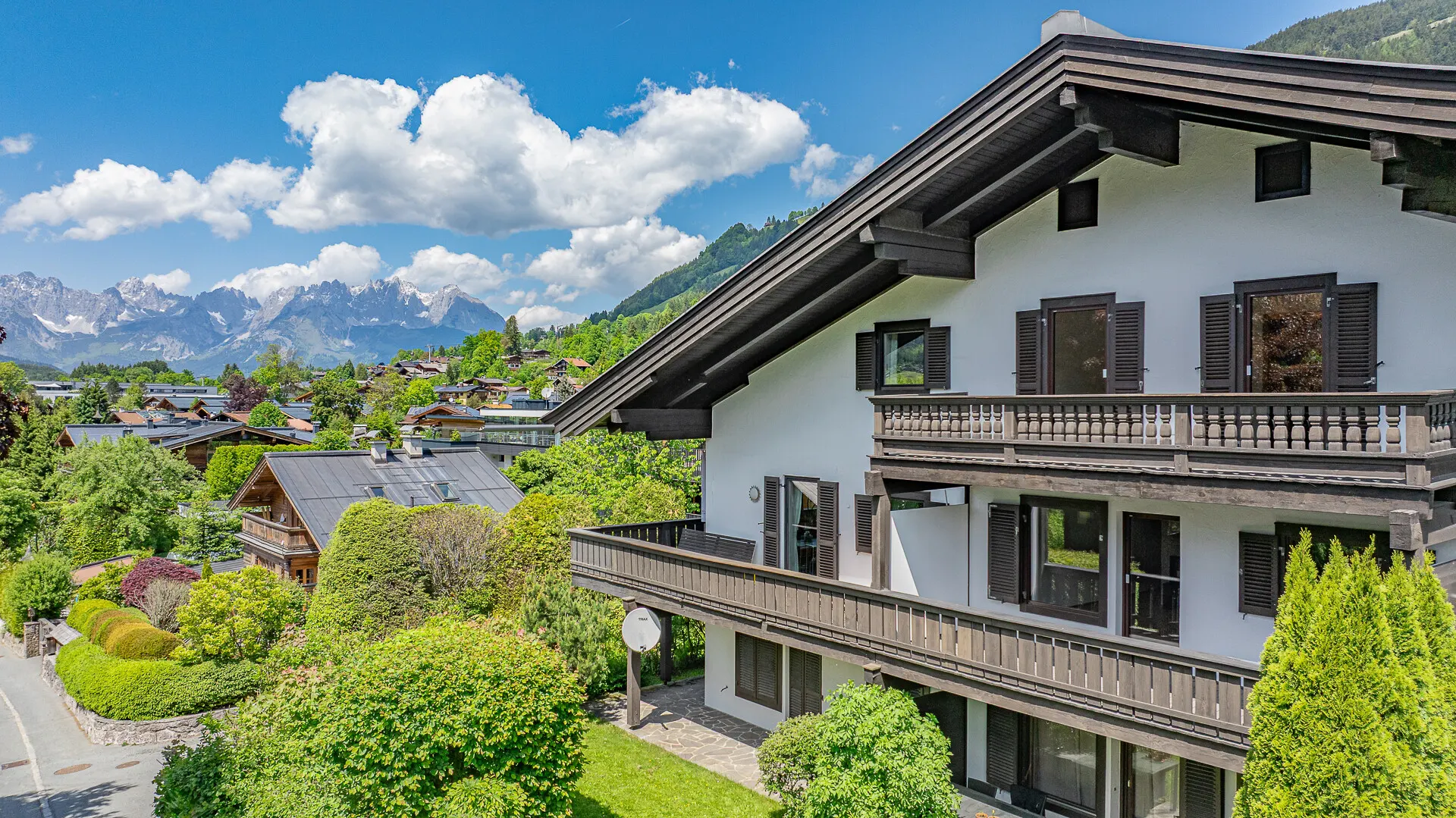 KITZIMMO-Exklusiver Freizeitwohnsitz am Sonnberg mit Panoramablick kaufen - Immobilien Kitzbühel.-3