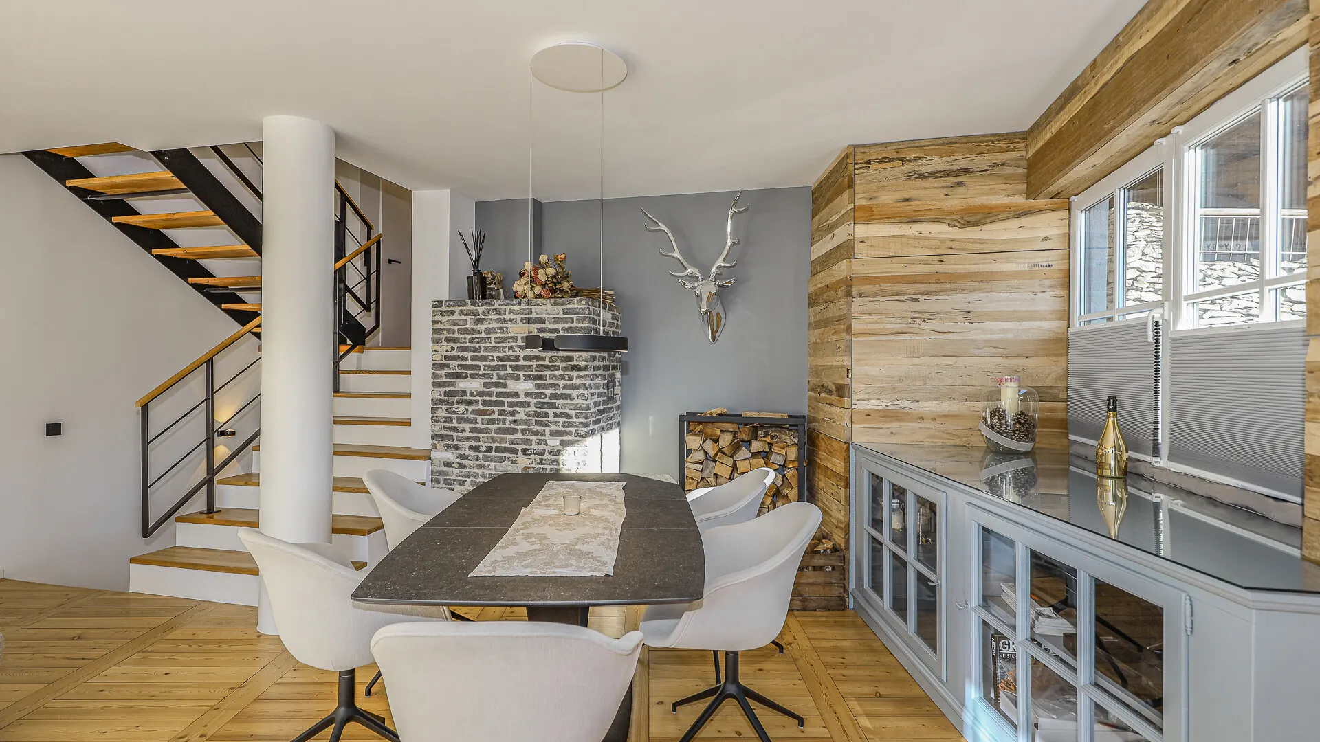 KITZIMMO-Exklusives Haus in sonniger Lage kaufen - Immobilien Kitzbühel.-4