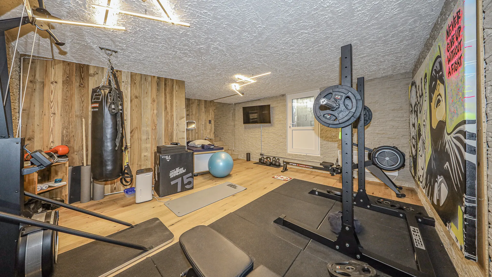 KITZIMMO-Exklusives Haus in sonniger Lage kaufen - Immobilien Kitzbühel.-31