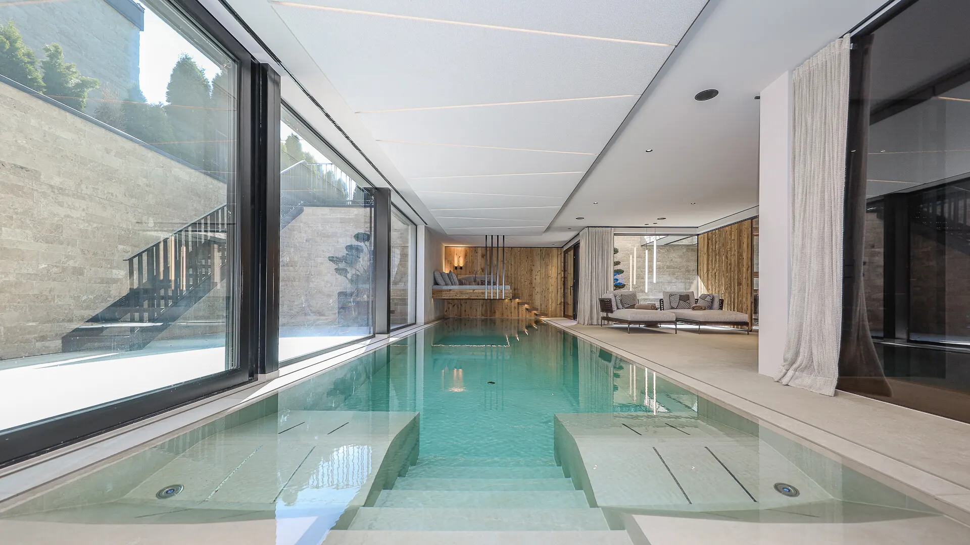 KITZIMMO-Luxusvilla mit Pool am Hahnenkamm - Immobilien Kitzbühel.