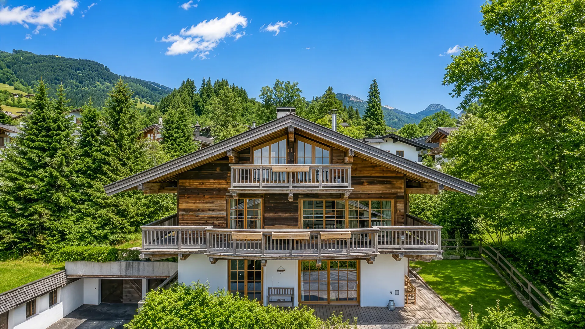 KITZIMMO-Exklusive Gartenwohnung in Top-Ruhelage auf der Bichlalm - Immobilien Kitzbühel.