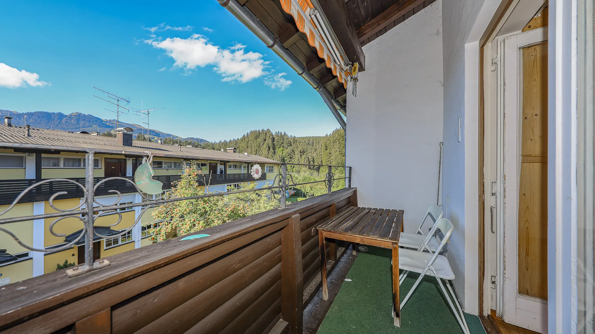 KITZIMMO-Dachgeschosswohnung mit Freizeitwohnsitz kaufen - Immobilien Kitzbühel.