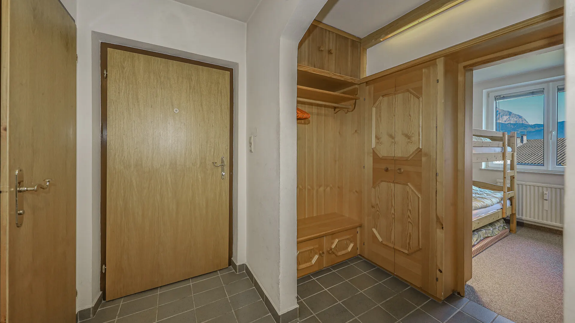 KITZIMMO-Dachgeschosswohnung mit Freizeitwohnsitz kaufen - Immobilien Kitzbühel.
