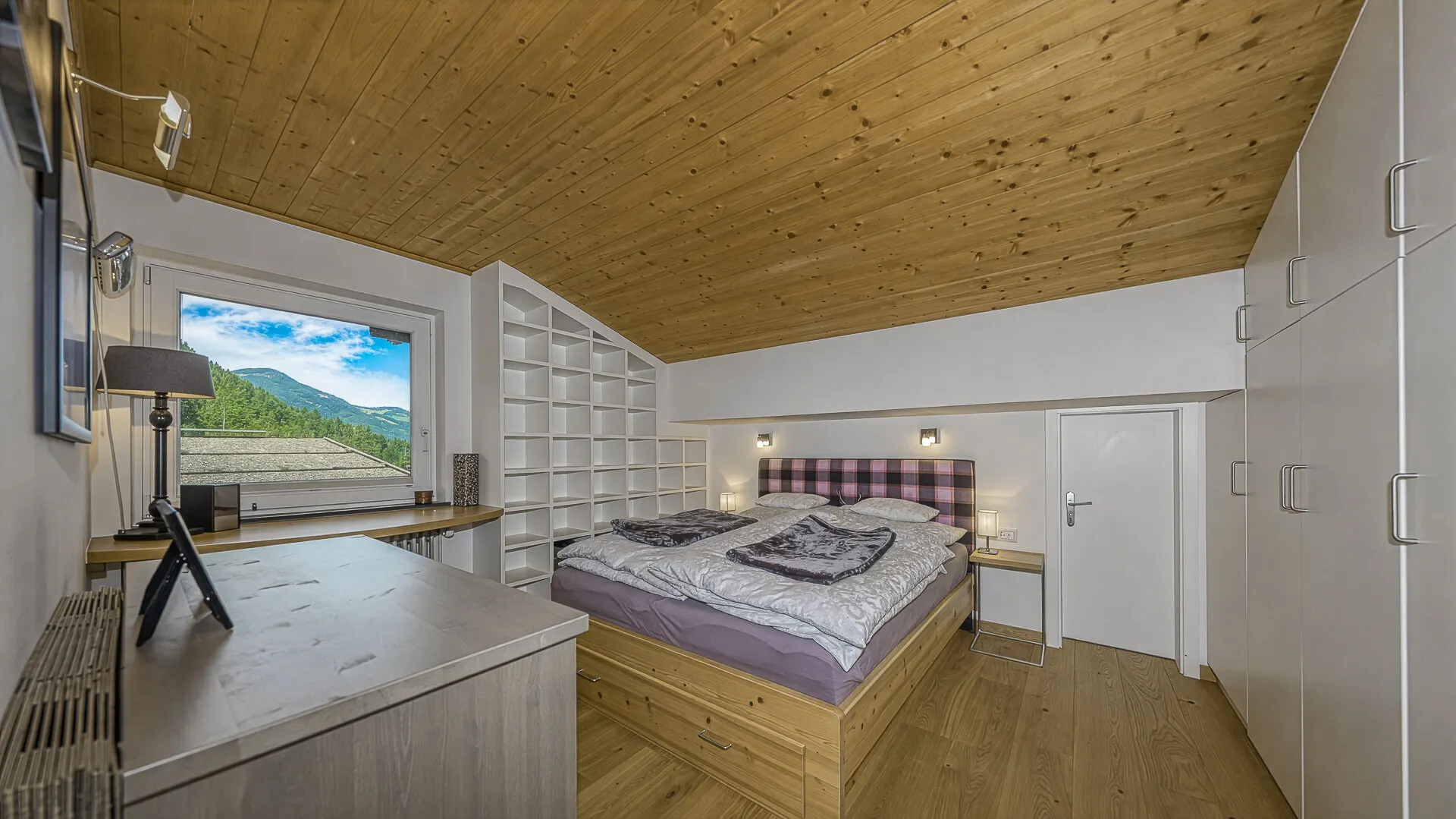 KITZIMMO-Dachgeschosswohnung an der Skipiste mit Kaiserblick kaufen - Immobilien Kitzbühel.-7