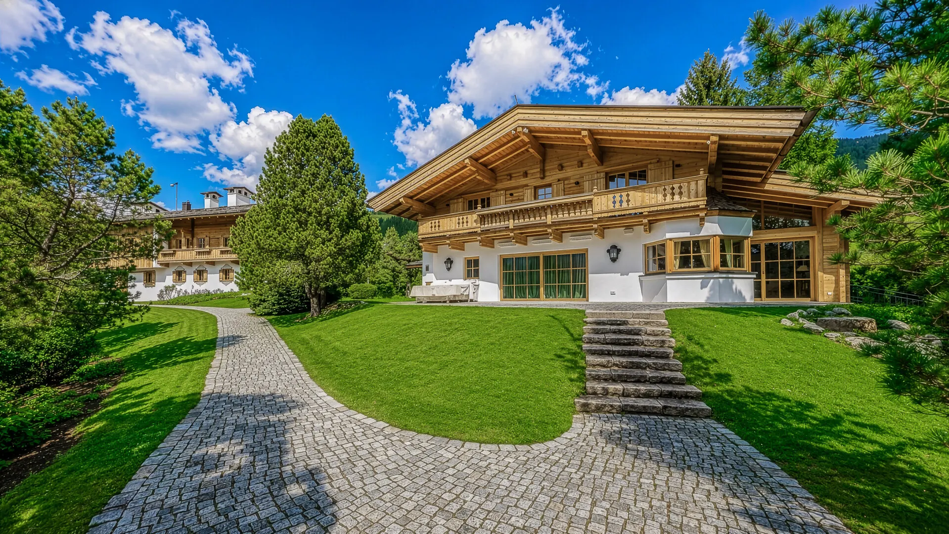 KITZIMMO-Einzigartiges Luxus-Anwesen in Toplage kaufen - Immobilien Kitzbühel.-12